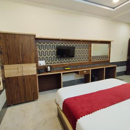 Hotel Grand Vijay Pushkar Exteriör bild