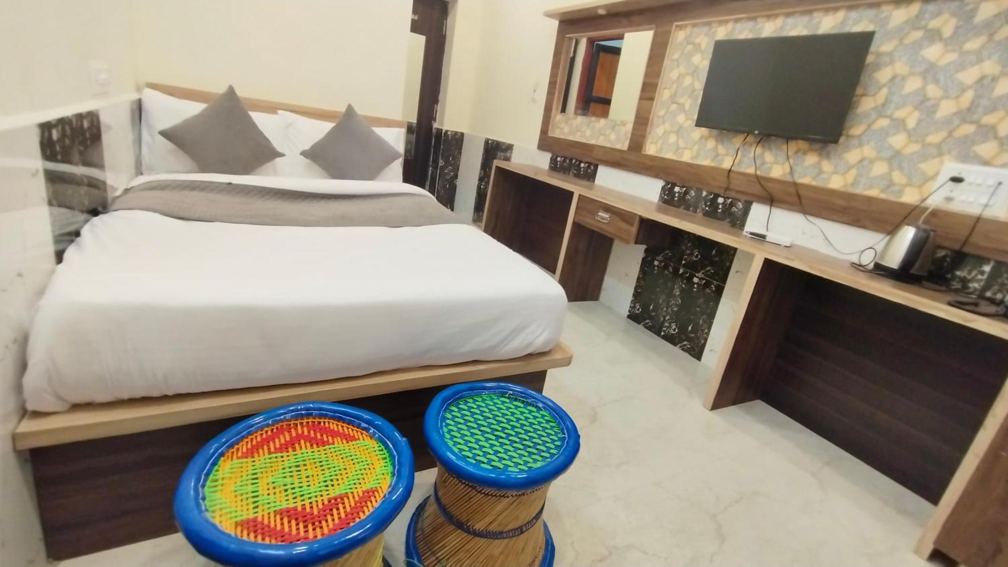 Hotel Grand Vijay Pushkar Exteriör bild
