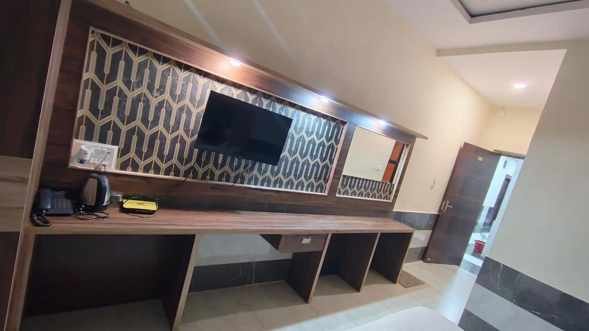 Hotel Grand Vijay Pushkar Exteriör bild